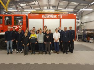 Gruppenfoto Jugendfeuerwehr Lachendorf bei der Jahreshauptversammlung 2023