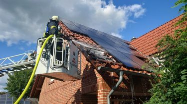 B3Y Dachstuhlbrand im "Eichelhäherweg" am 01.08.2026