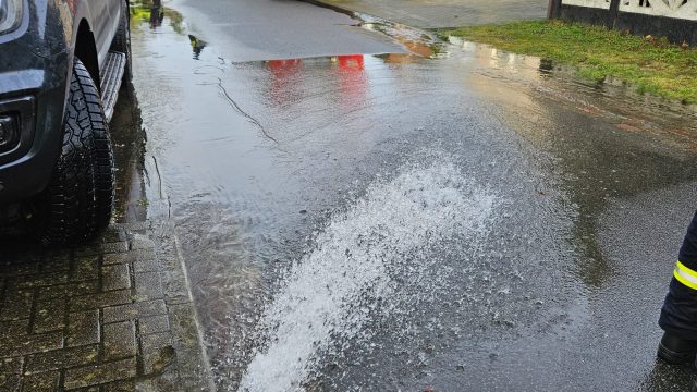 Abpumpen eines Kellers in der Allerheide am 25.12.2023