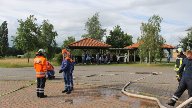 Vorführung der Jugendfeuerwehr