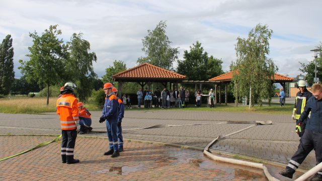 Vorführung der Jugendfeuerwehr